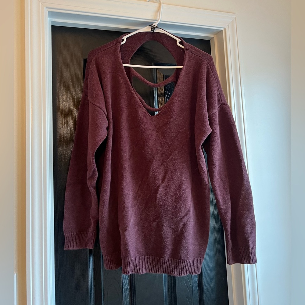 Express Sweater - Picture 2 of 3